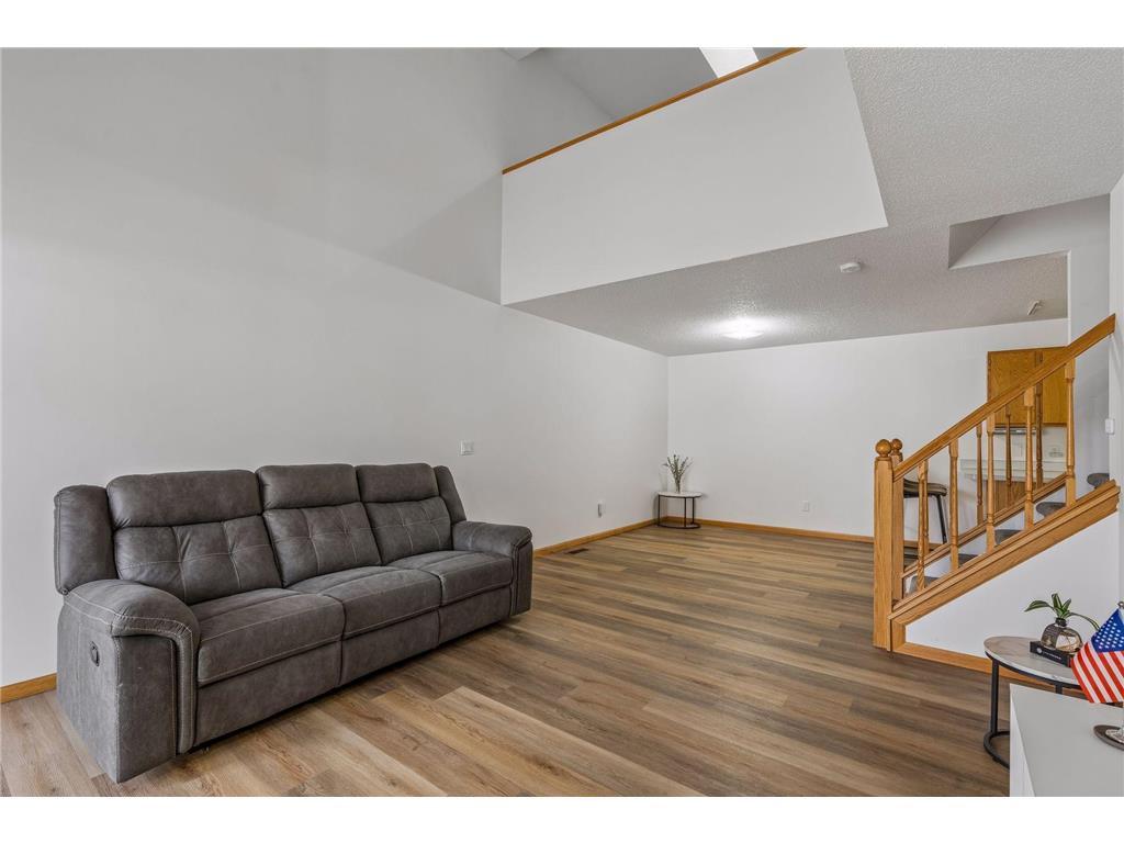7893 Hemingway Avenue S Cottage Grove MN 55016 7046111 image11