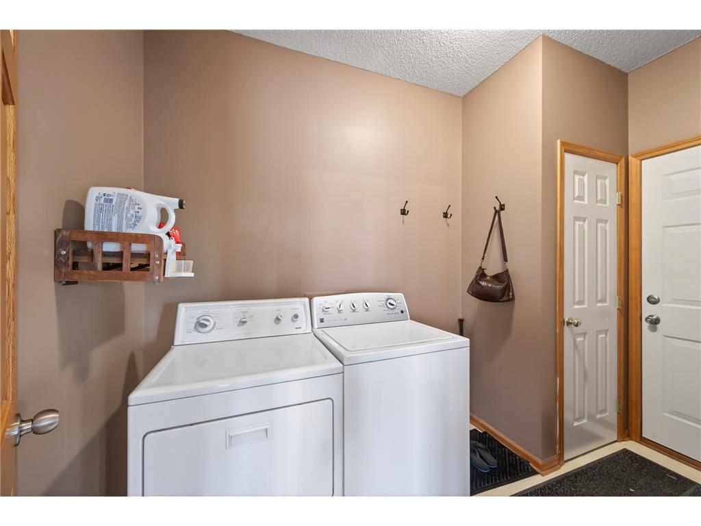 7895 Hill Road Woodbury MN 55125 7065433 image16