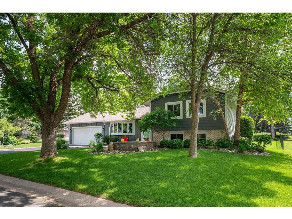 7896 Berkshire Lane N Maple Grove MN 55311 7090629 image3