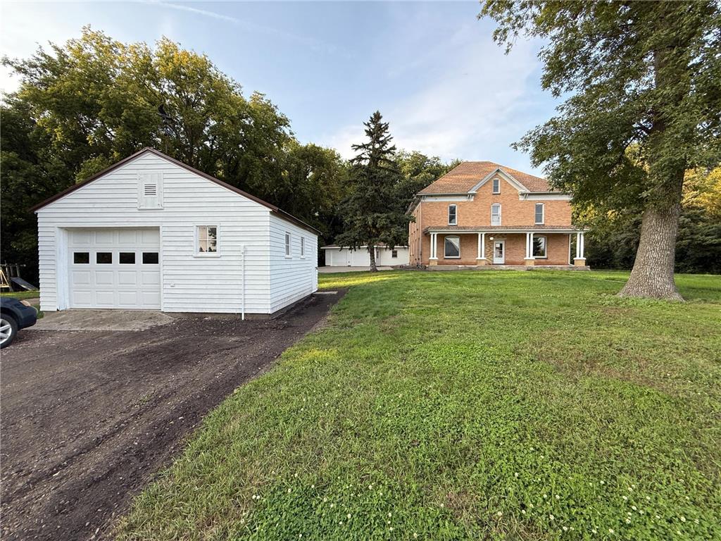 78994 160th Street Sacred Heart MN 56285 6818407 image2