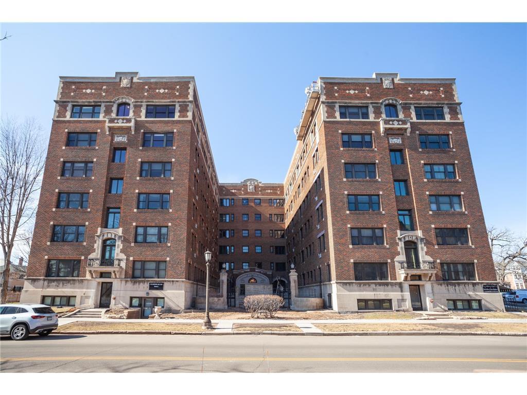 79 Western Avenue N #100 Saint Paul MN 55102 6694756 image1