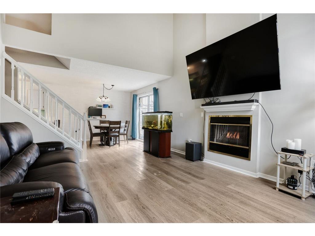 790 County Road F W #66 Shoreview MN 55126 7065756 image5