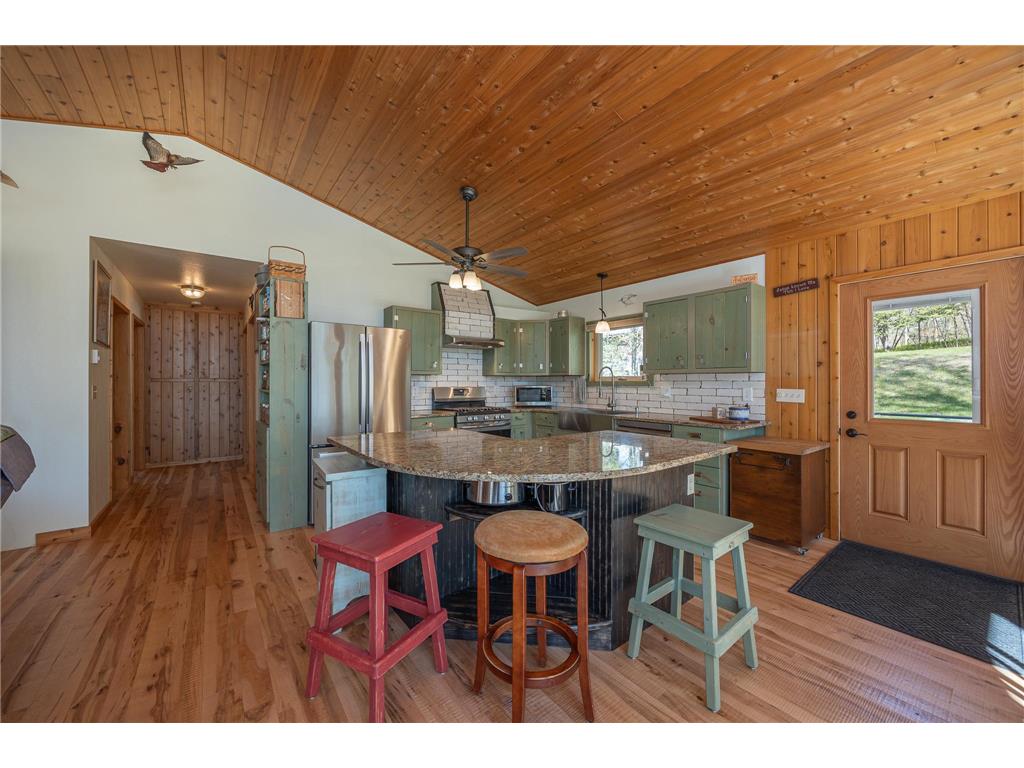 790 Robert Lane NE Longville MN 56655 - Girl 7074907 image11