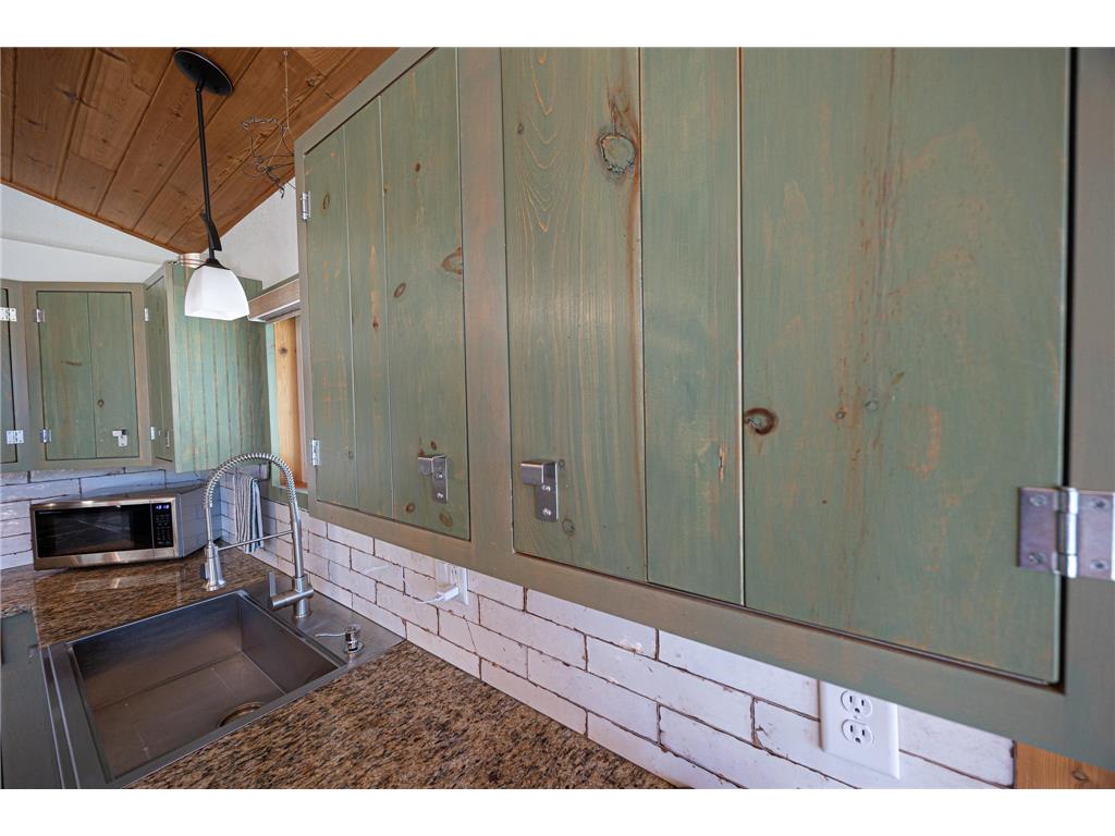 790 Robert Lane NE Longville MN 56655 - Girl 7074907 image17