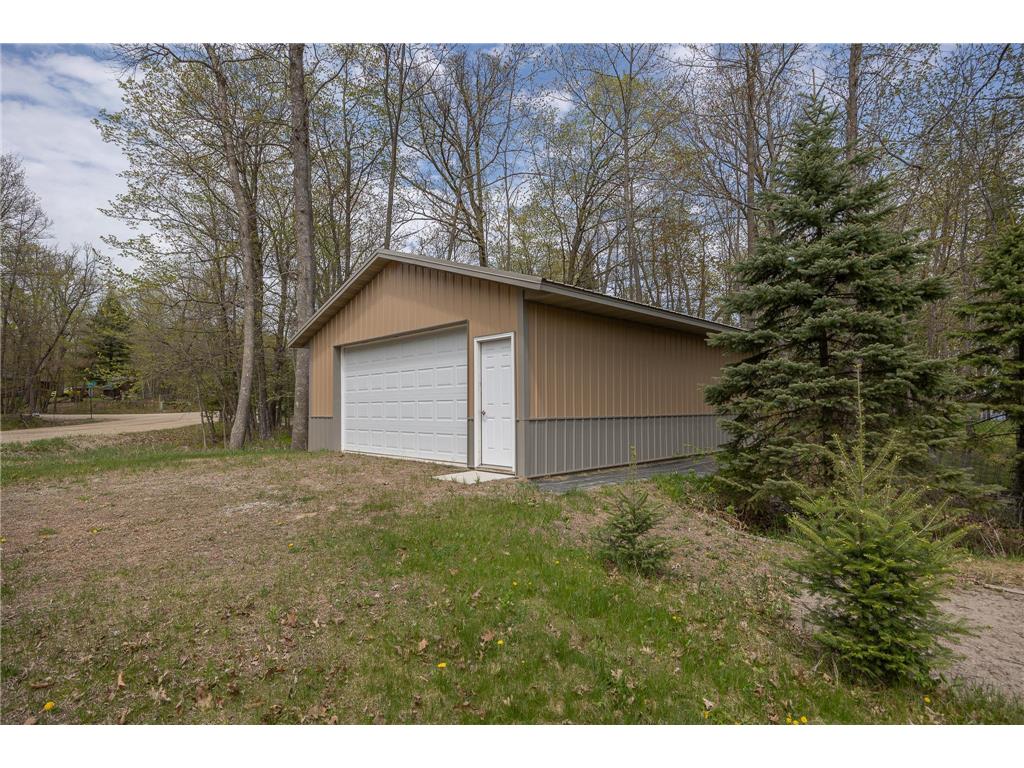 790 Robert Lane NE Longville MN 56655 - Girl 7074907 image33