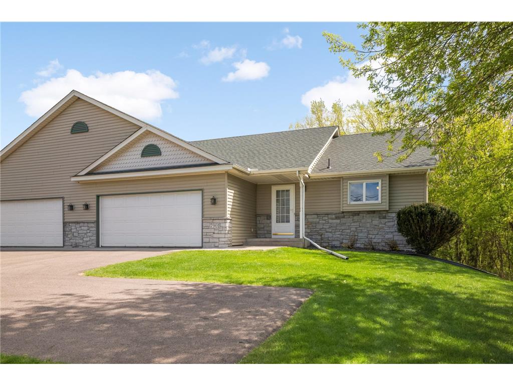 7901 15th Street N Oakdale MN 55128 7072125 image1