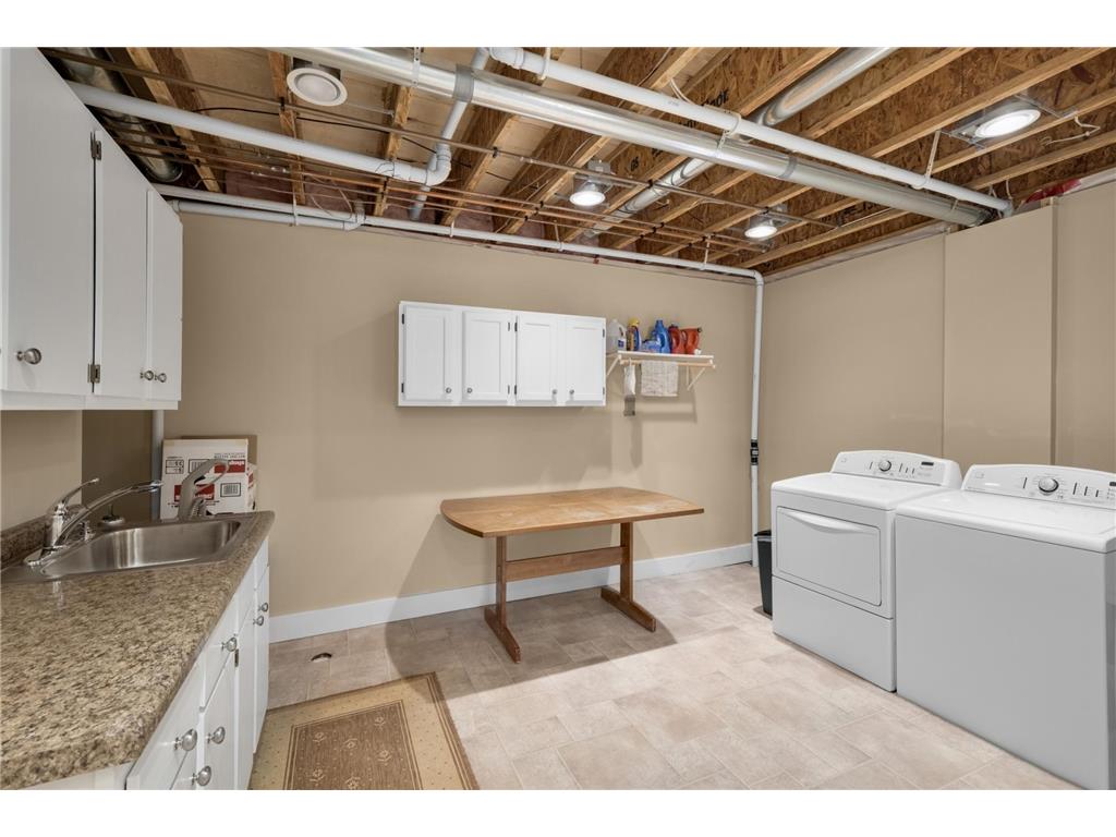 7901 15th Street N Oakdale MN 55128 7072125 image20