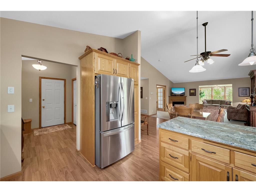 7901 15th Street N Oakdale MN 55128 7072125 image4