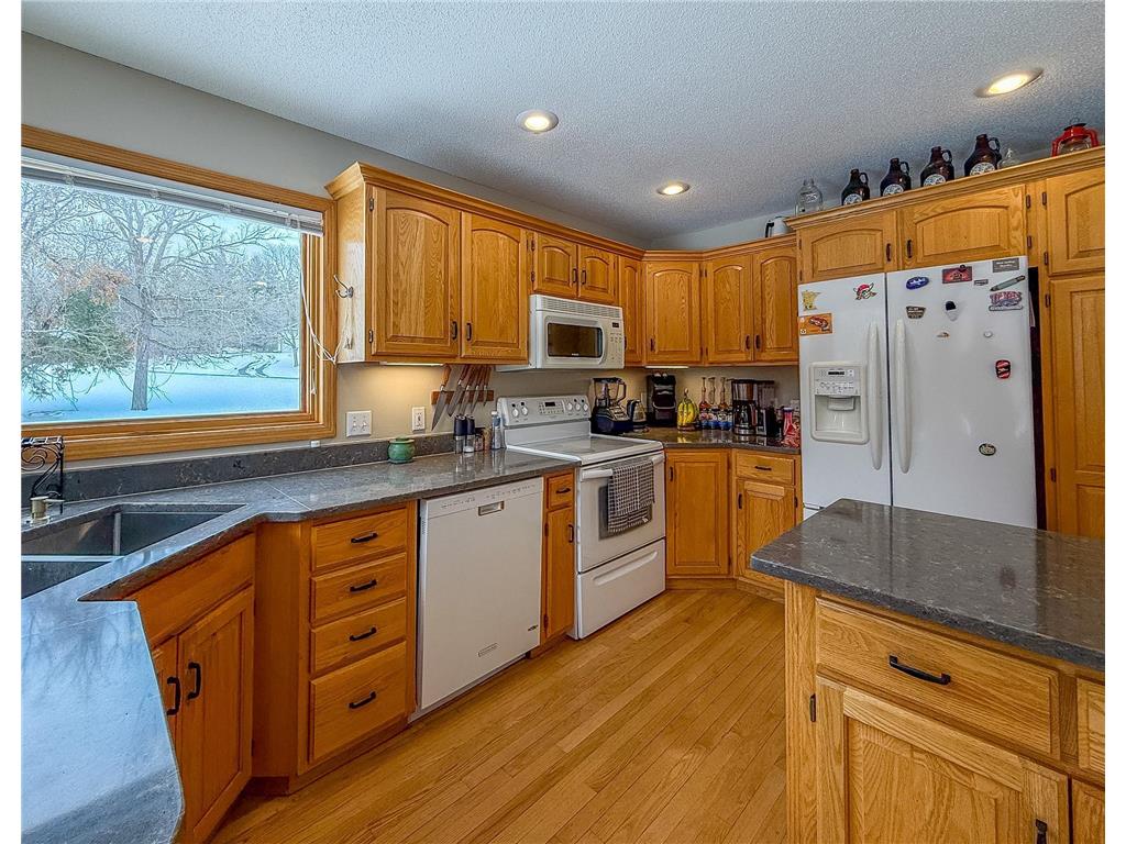 7901 White Oak Street NE Northern Twp MN 56601 7049282 image9