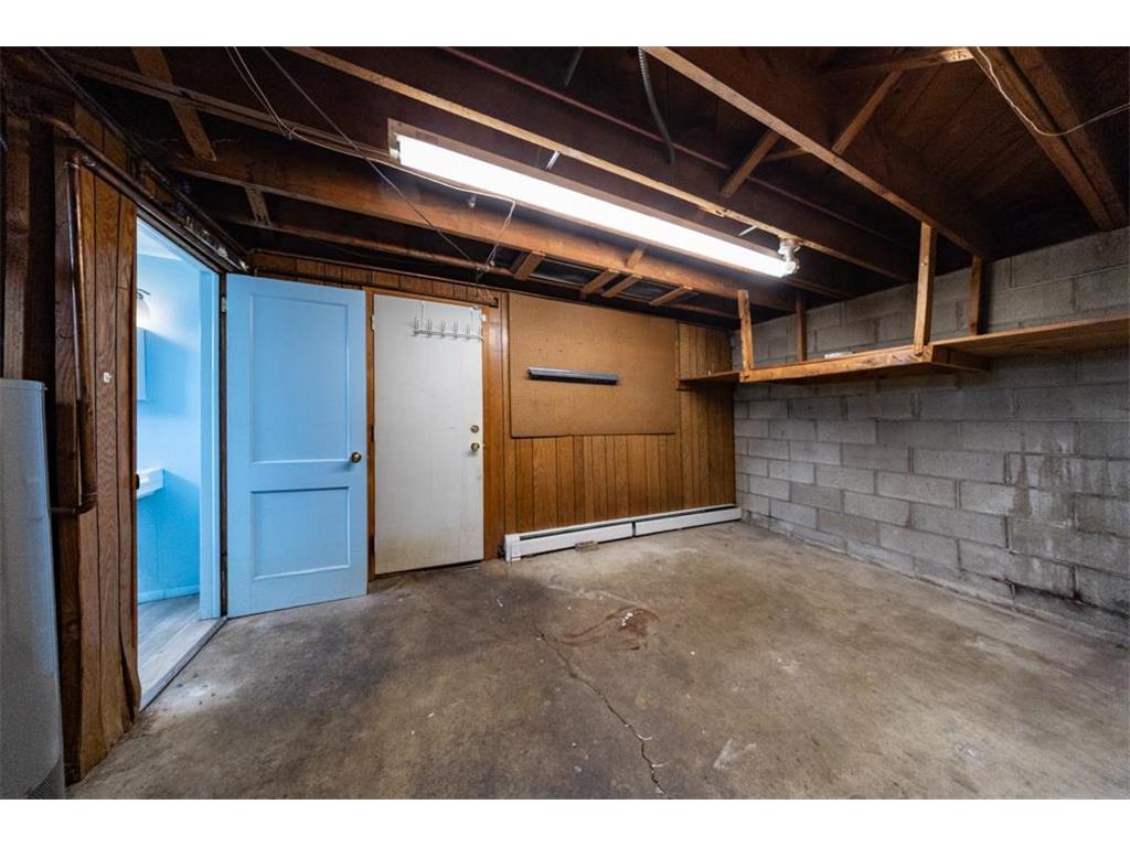 7901 Winsdale Street N Golden Valley MN 55427 7048446 image20