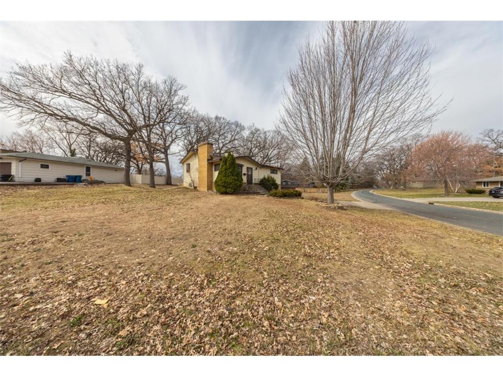 7901 Winsdale Street N Golden Valley MN 55427 7048446 image26