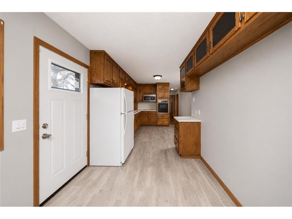7901 Winsdale Street N Golden Valley MN 55427 7048446 image7