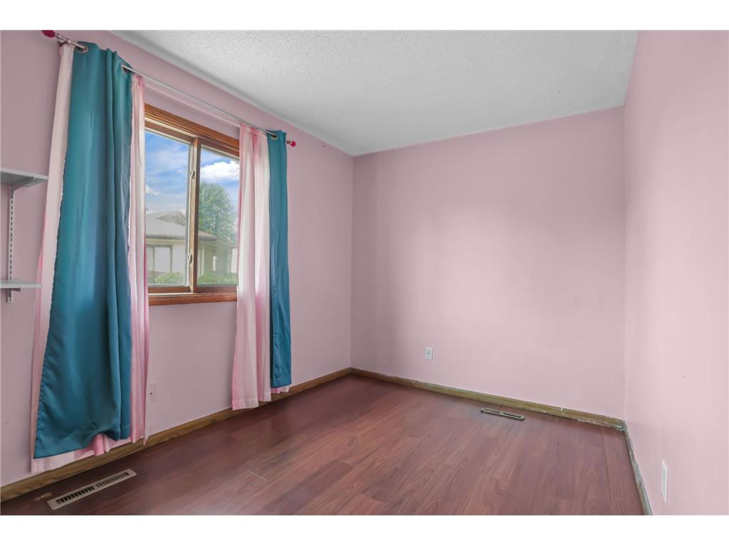 7905 85th Court N Brooklyn Park MN 55445 7083236 image19