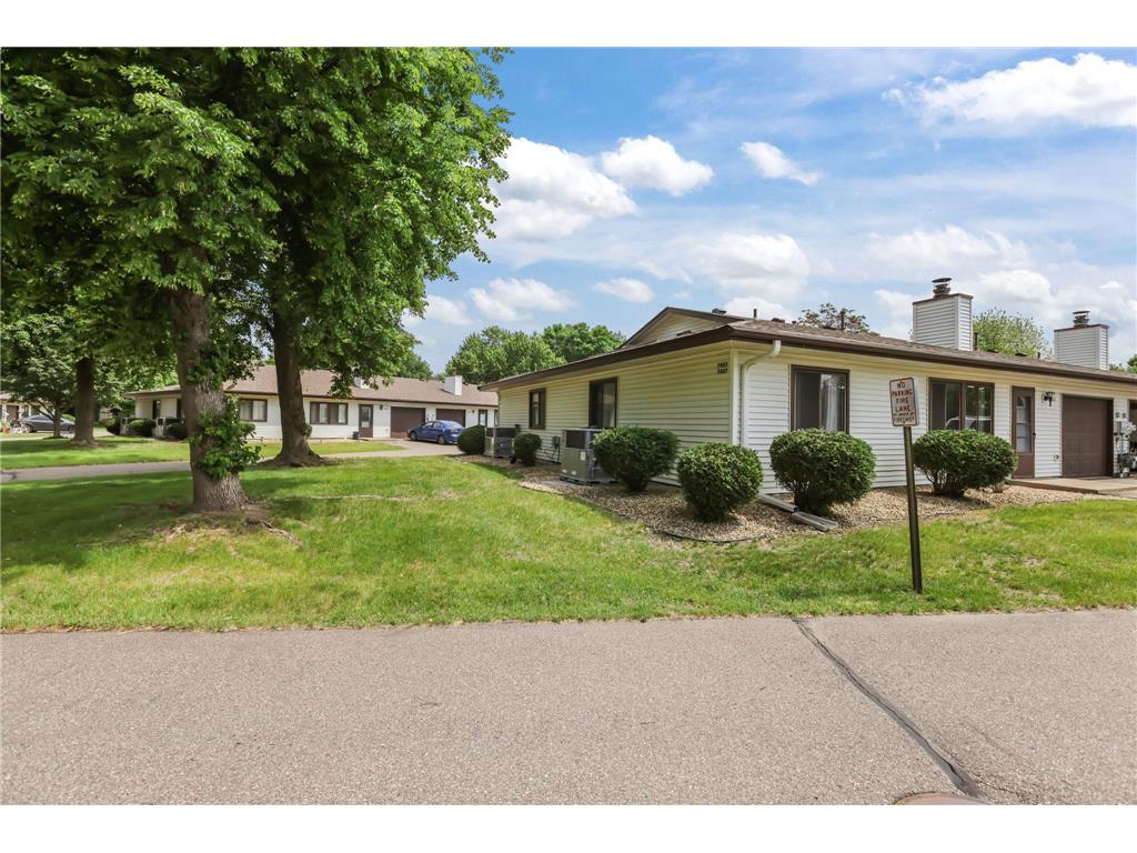 7905 85th Court N Brooklyn Park MN 55445 7083236 image3