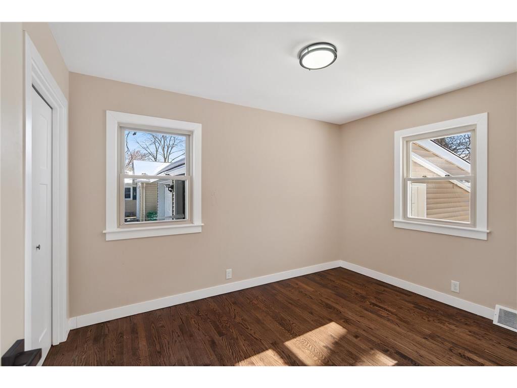 7907 W 25th Street Saint Louis Park MN 55426 7057000 image16
