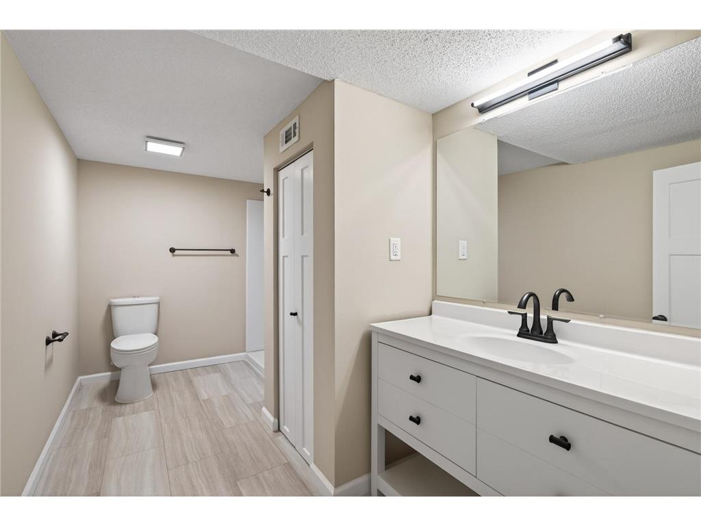 7907 W 25th Street Saint Louis Park MN 55426 7057000 image20