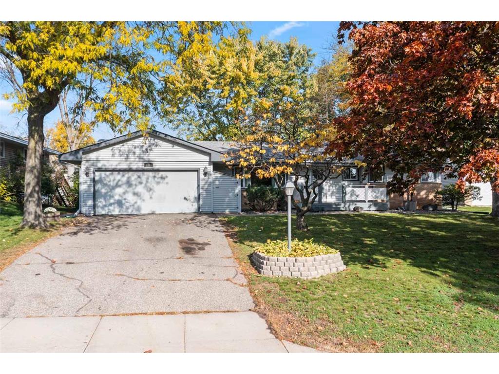 7908 28th Avenue N, New Hope, MN, 55427 MLS 6259510 Edina Realty