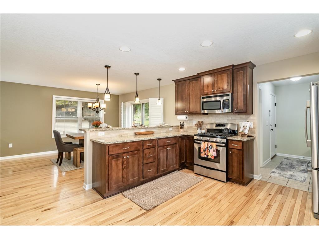 791 Lexington Parkway S Saint Paul MN 55116 6815978 image8