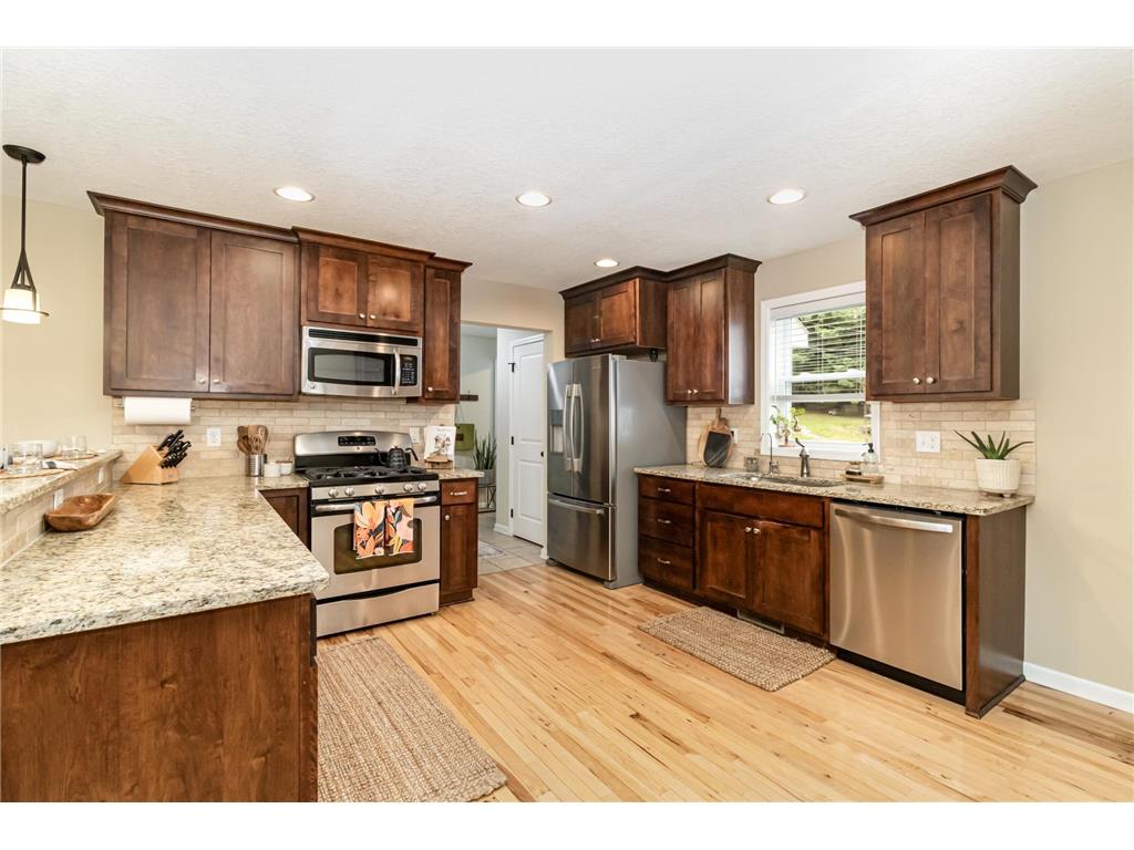 791 Lexington Parkway S Saint Paul MN 55116 6815978 image9