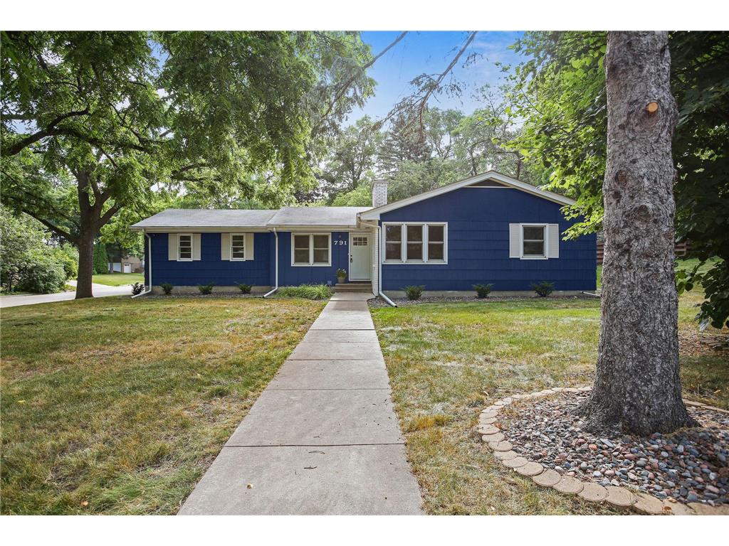 791 Redwood Lane, New Brighton, MN, 55112 MLS 6236413 Edina Realty