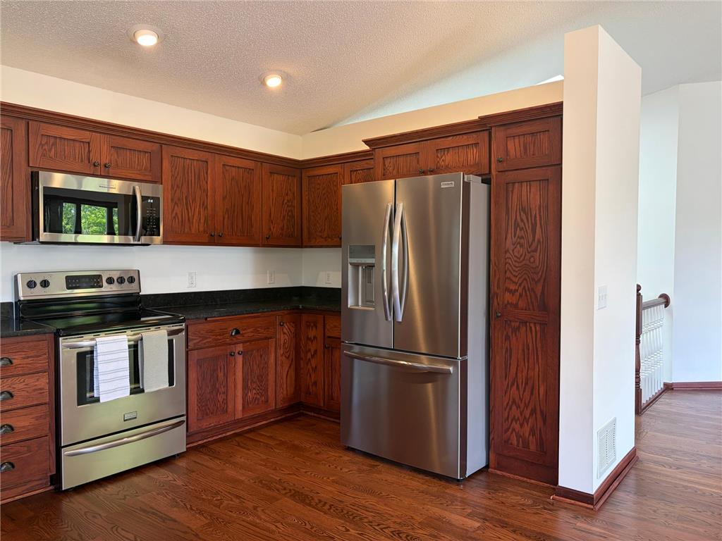 7910 166th Street W Lakeville MN 55044 7067111 image14