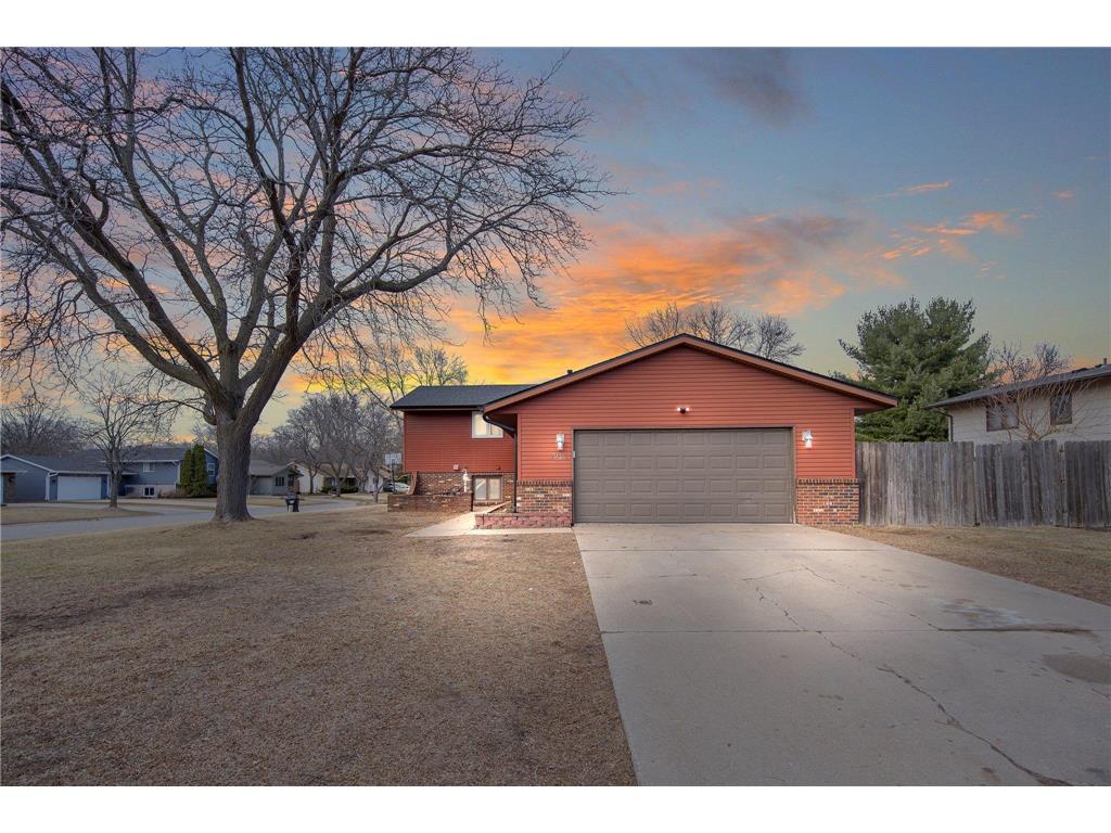 7910 Idaho Avenue N Brooklyn Park MN 55445 6707337 image1