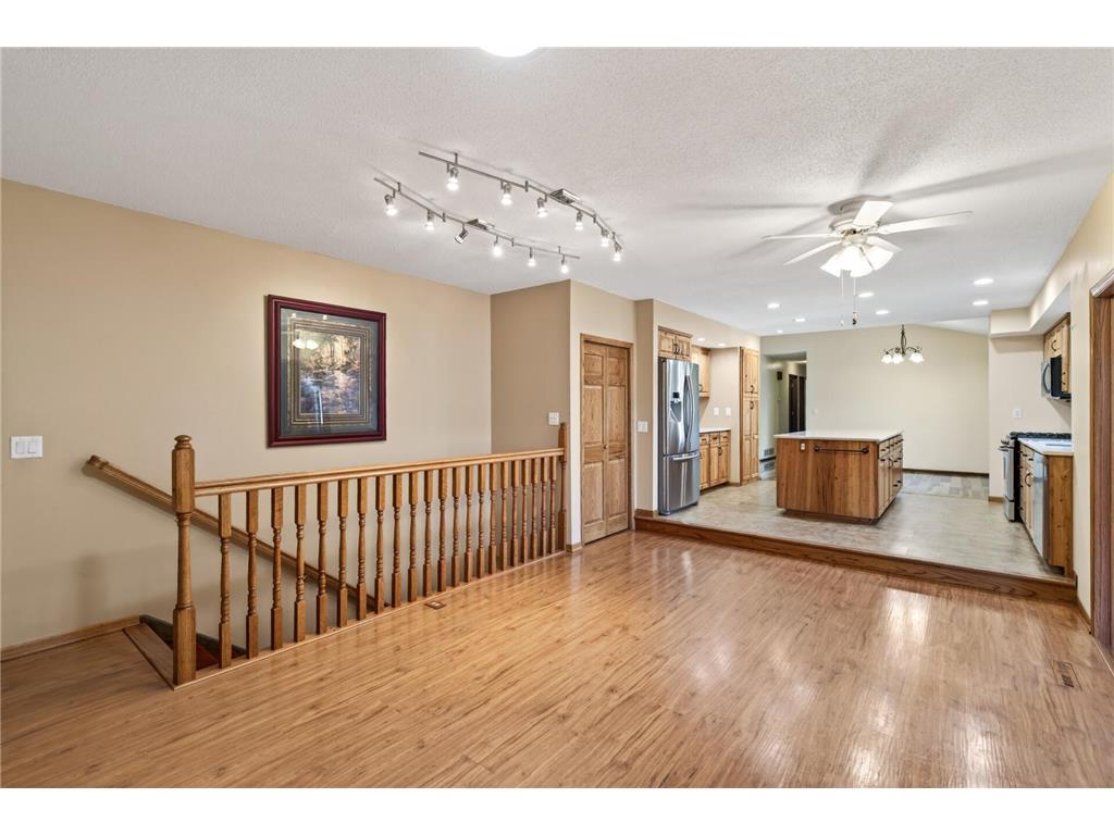 7910 W Park Hills Drive Bloomington MN 55438 7055749 image13