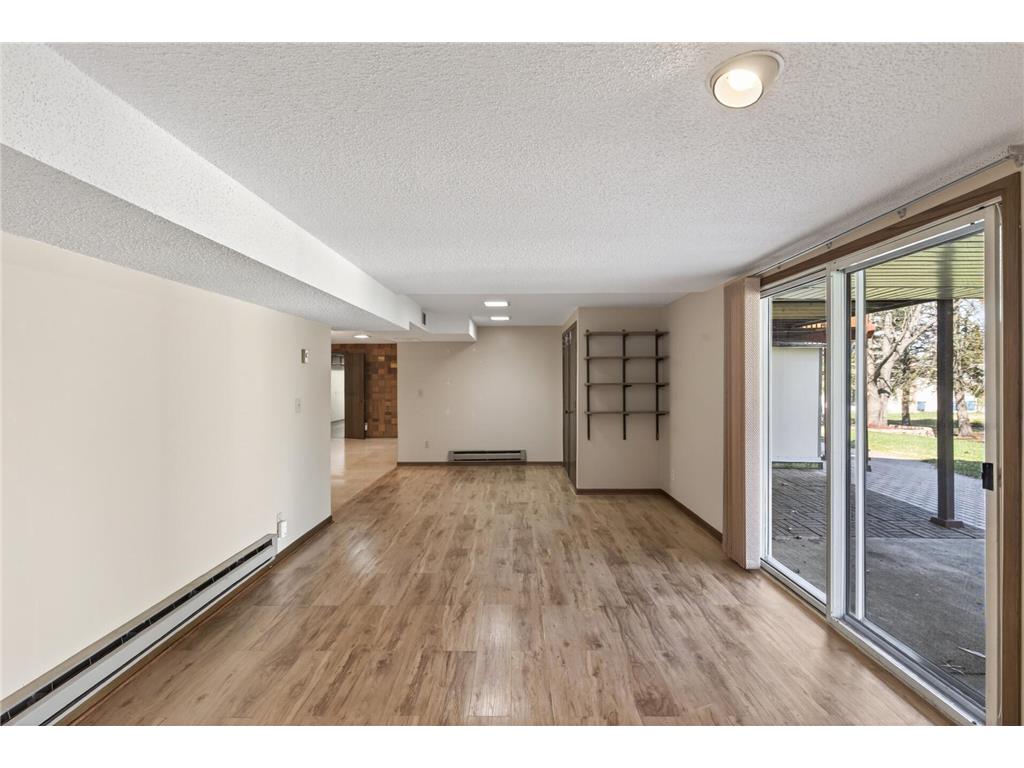 7910 W Park Hills Drive Bloomington MN 55438 7055749 image27