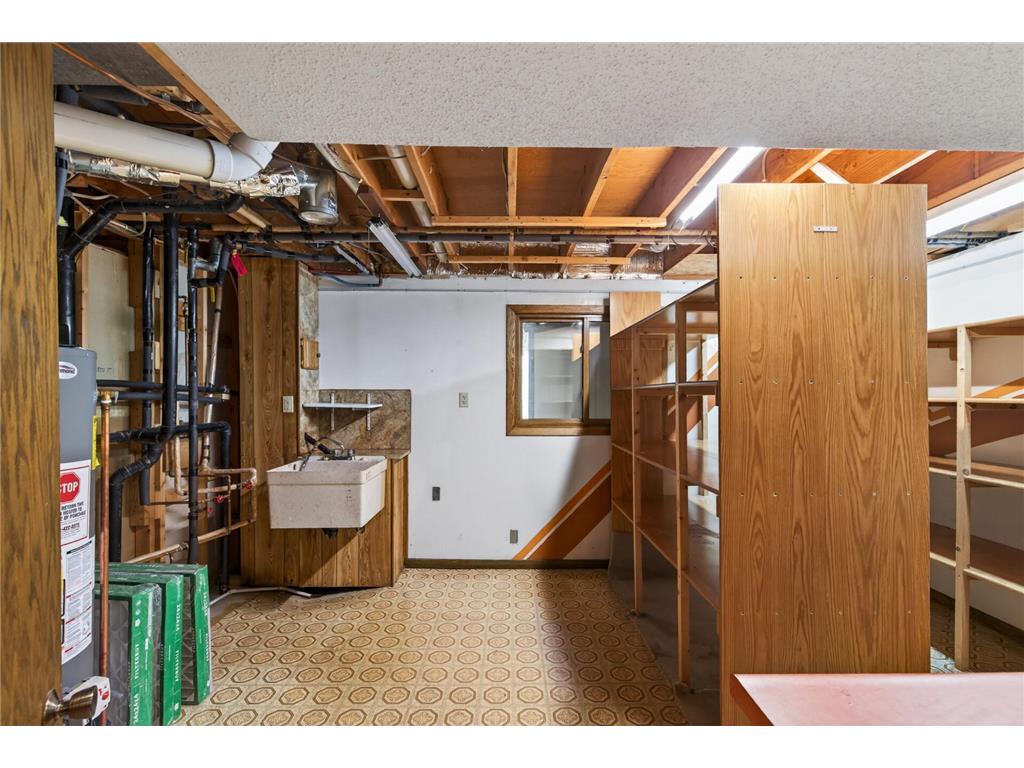 7910 W Park Hills Drive Bloomington MN 55438 7055749 image28