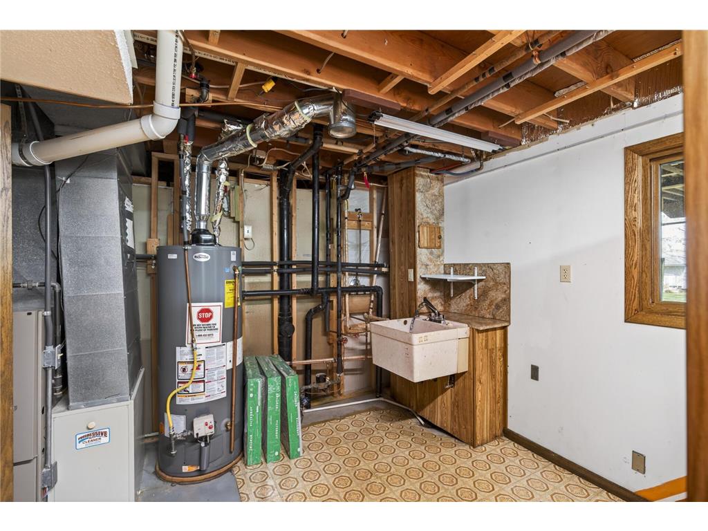 7910 W Park Hills Drive Bloomington MN 55438 7055749 image29