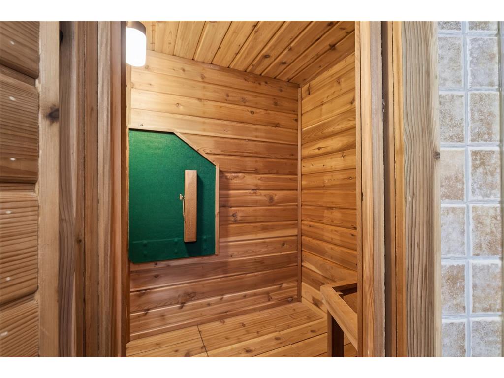 7910 W Park Hills Drive Bloomington MN 55438 7055749 image35