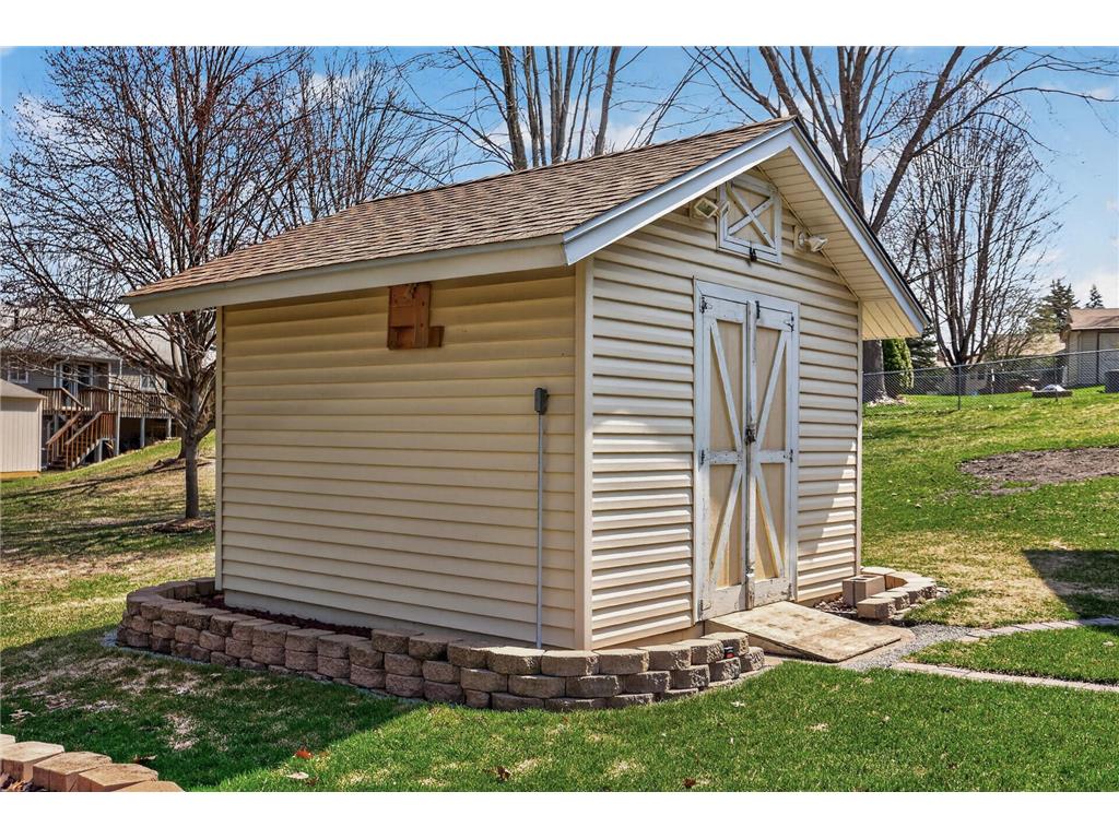 7910 W Park Hills Drive Bloomington MN 55438 7055749 image46