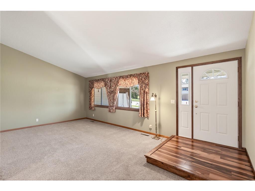 7910 W Park Hills Drive Bloomington MN 55438 7055749 image6