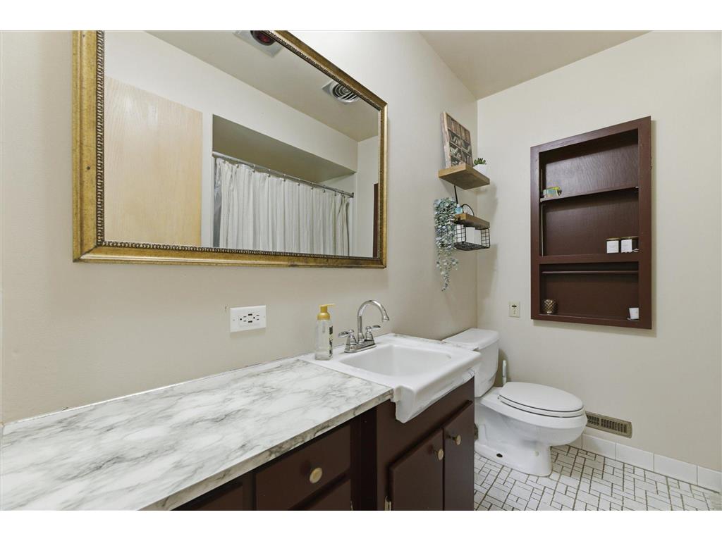 7911 59 1/2 Avenue N New Hope MN 55428 7088497 image24