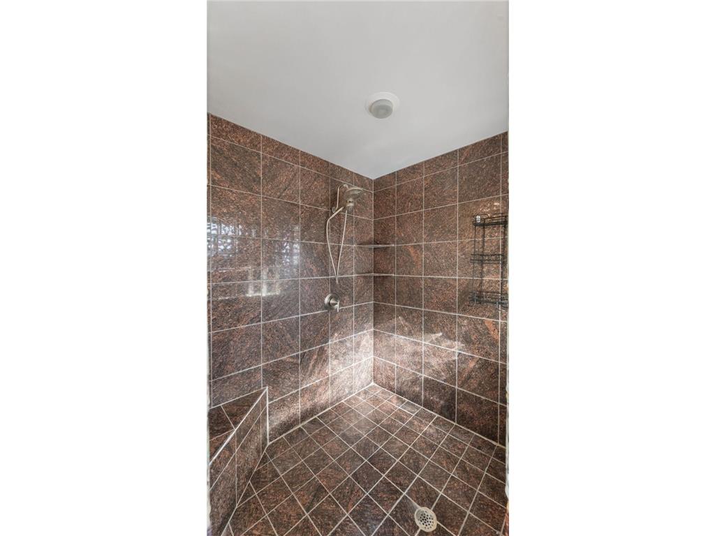 7911 N Shore Drive New London Twp MN 56288 - Green 7014654 image73