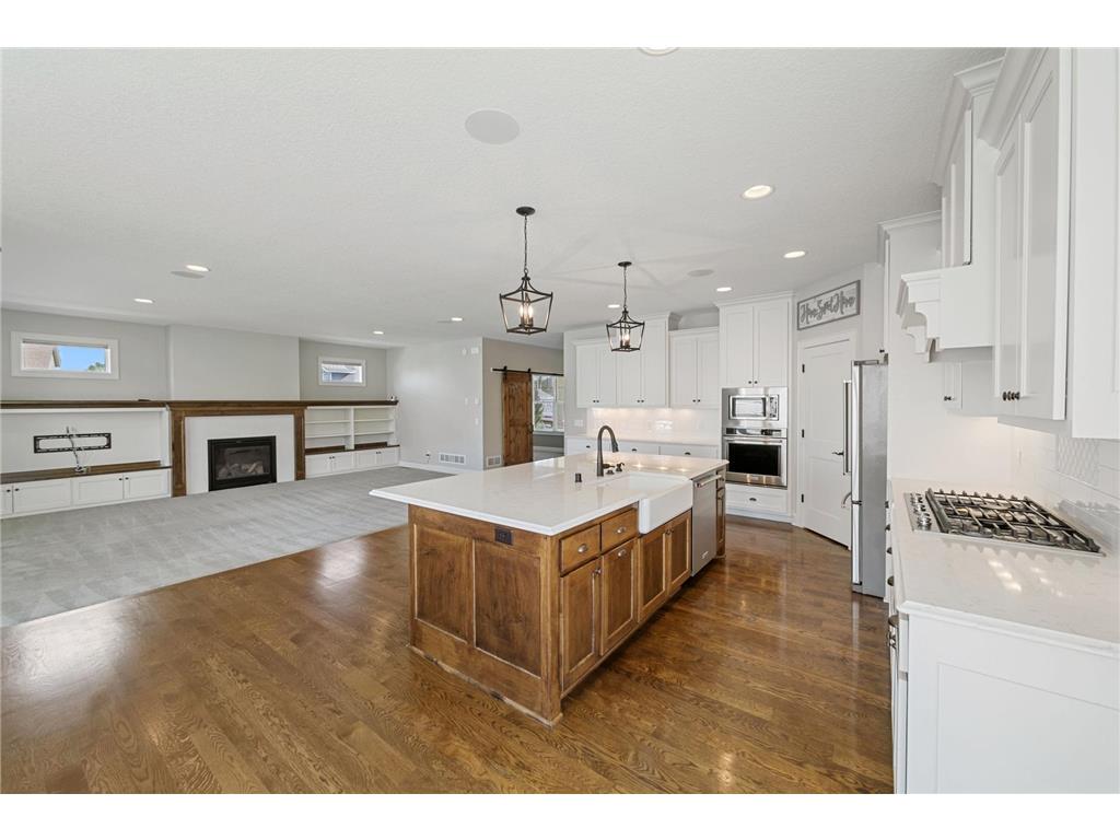 7911 Shadyview Lane N Maple Grove MN 55311 6761524 image1