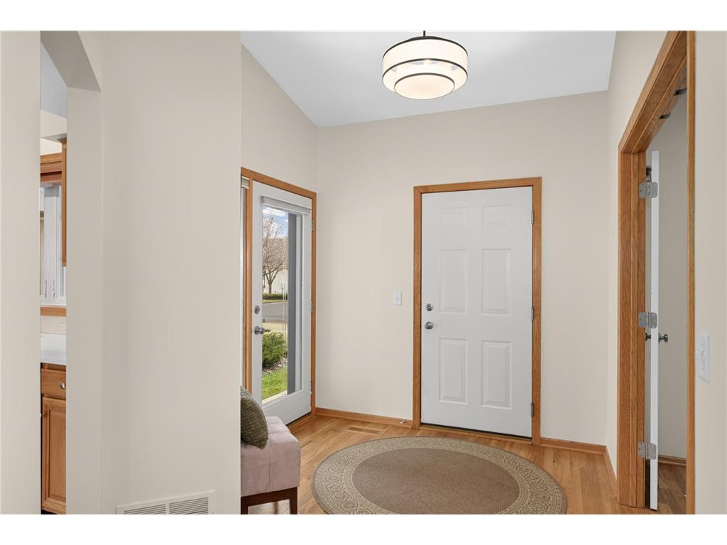 7912 Victoria Curve Saint Louis Park MN 55426 7050594 image3
