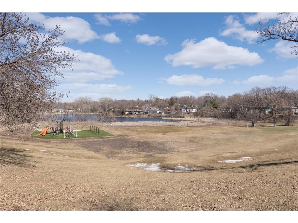 7912 Victoria Curve Saint Louis Park MN 55426 7050594 image38