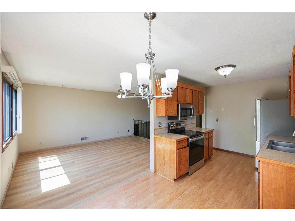 7916 Hallmark Way Apple Valley MN 55124 7067696 image11