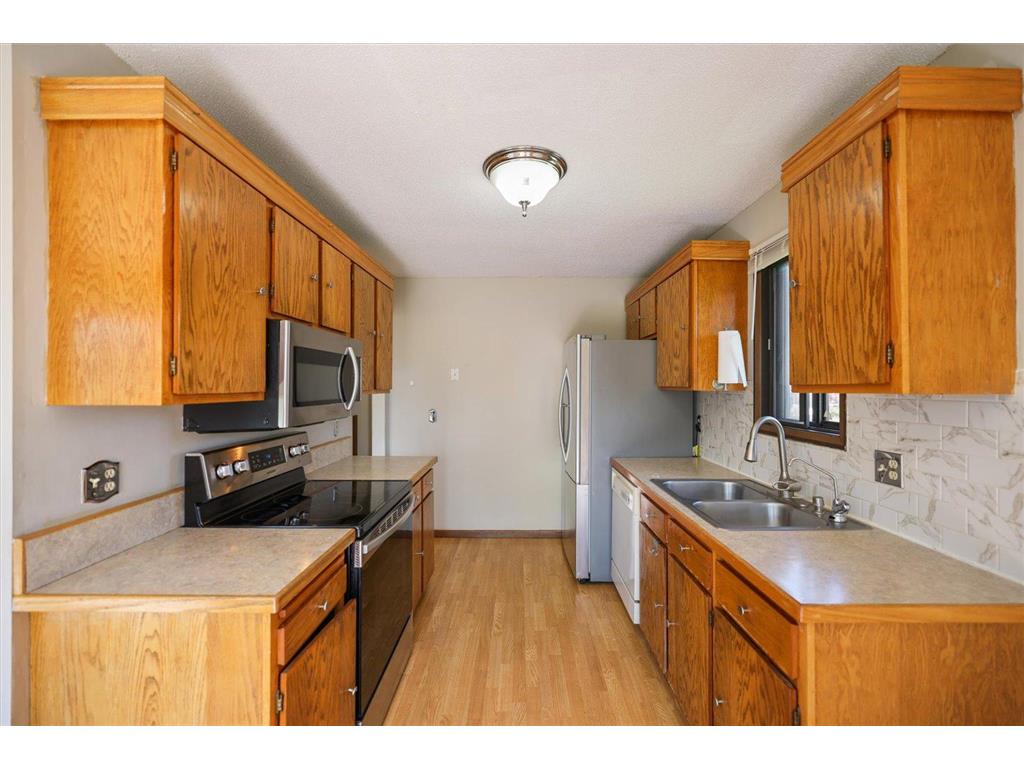 7916 Hallmark Way Apple Valley MN 55124 7067696 image12