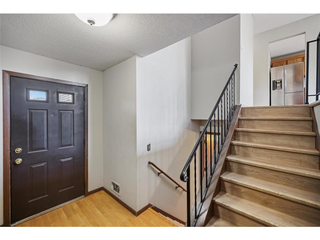7916 Hallmark Way Apple Valley MN 55124 7067696 image23