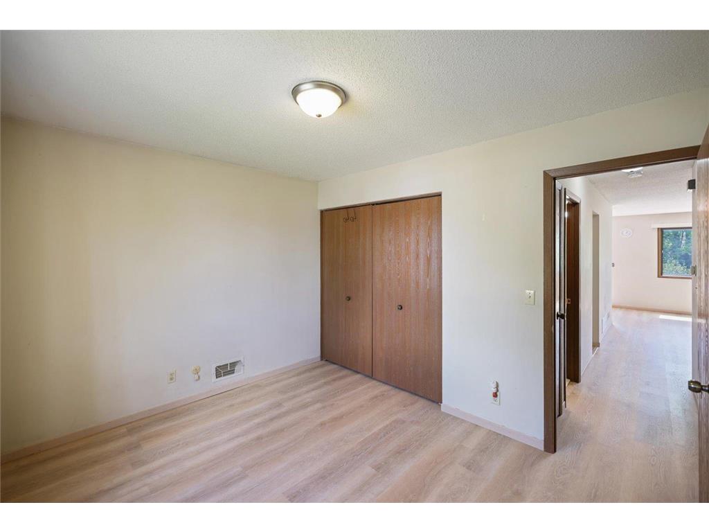 7916 Hallmark Way Apple Valley MN 55124 7067696 image27