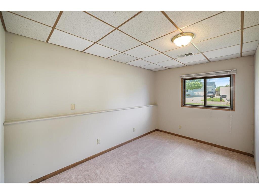 7916 Hallmark Way Apple Valley MN 55124 7067696 image41