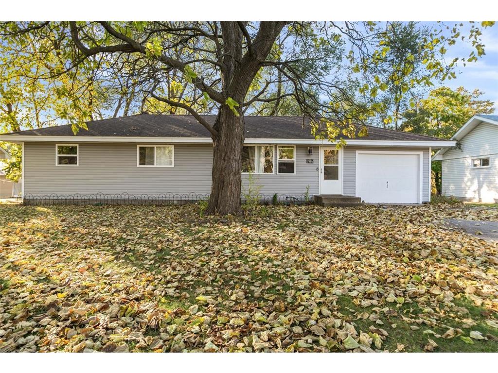 7916 Pleasant View Drive NE Spring Lake Park MN 55432 6805383 image1