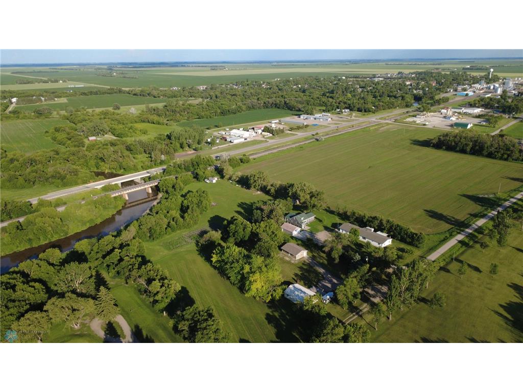 792 2nd Street NW Hillsboro ND 58045 6745677 image11