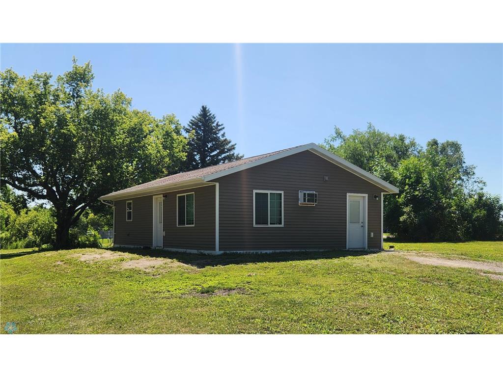 792 2nd Street NW Hillsboro ND 58045 6745677 image2