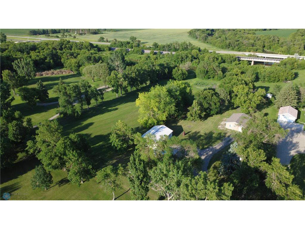 792 2nd Street NW Hillsboro ND 58045 6745677 image9