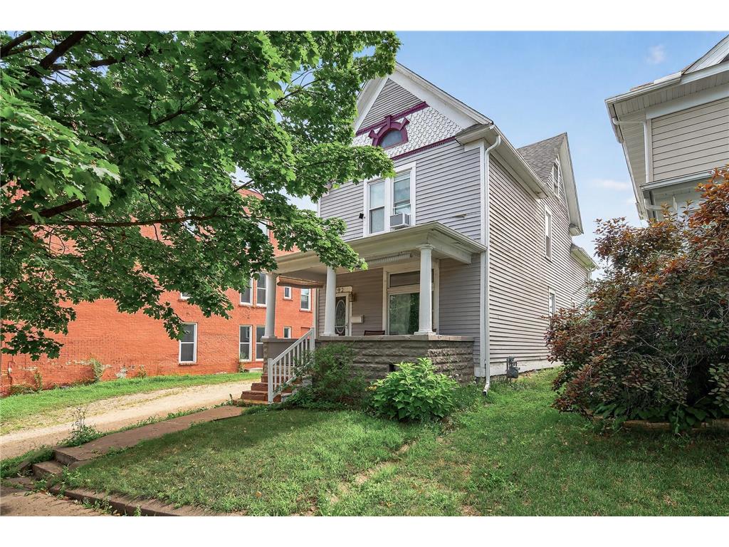 792 Capitol Heights Saint Paul MN 55103 6764593 image1