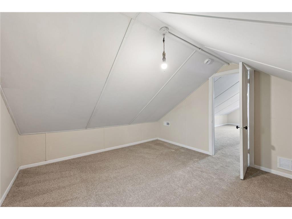 792 Charles Avenue Saint Paul MN 55104 7103708 image30