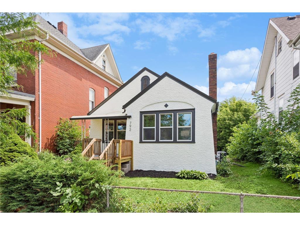 792 Charles Avenue Saint Paul MN 55104 7103708 image33